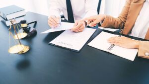 free legal advice uk, free legal advice, free intellectual property legal advice, free trademark legal advice, free contractor legal advice,