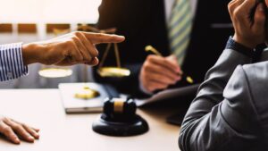 free legal advice uk, free legal advice, free intellectual property legal advice, free trademark legal advice, free contractor legal advice, create legal documents online free, make legal documents online free, free legal documents,