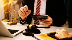free legal advice uk, free legal advice, free intellectual property legal advice, free trademark legal advice, free contractor legal advice, create legal documents online free, make legal documents online free, free legal documents,